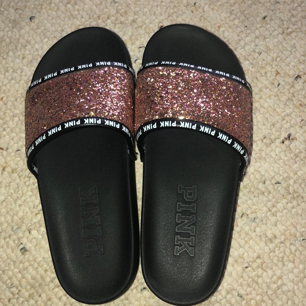 Victoria’s Secret Pink slides LIMITED EDITION.